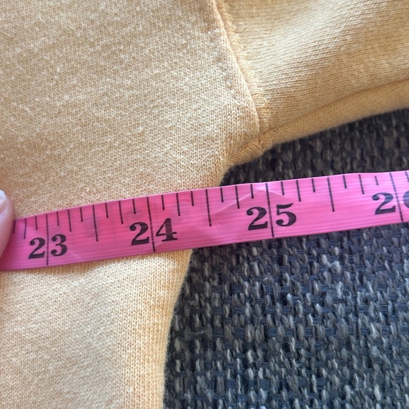 Disney Parks Winnie the Pooh Daisy Flower Print Sweatshirt Yellow Pullover M - Picture 9 of 11